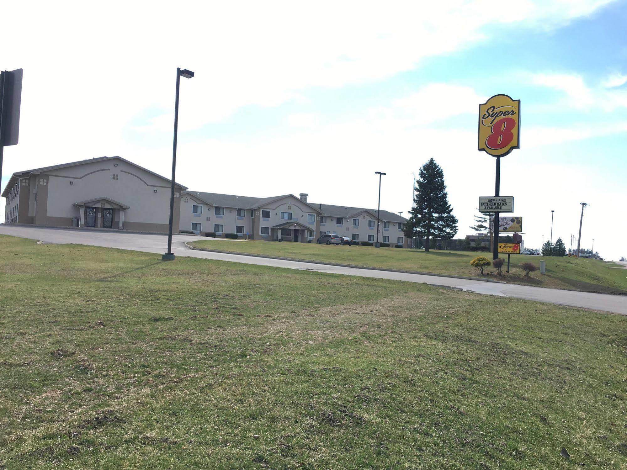 Super 8 By Wyndham Howe Exterior foto